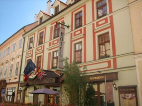 Отель Hotel Barbarossa, Хеб